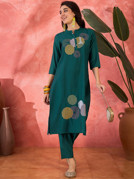 Geometric Embroidered Kurta Set