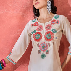 Floral Embroidered Straight Kurta With Trouser Kurta Set
