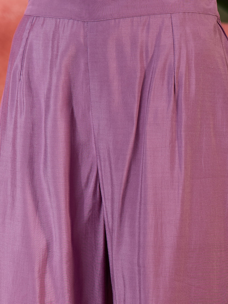 Floral Embroidered Straight Kurta With Trouser Kurta Set