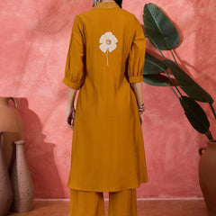 Floral Embroidered Straight Kurta With Palazzo Kurta Set