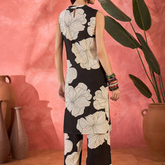 Floral Printed Straight Kurta With Trousers