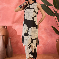 Floral Printed Straight Kurta With Trousers