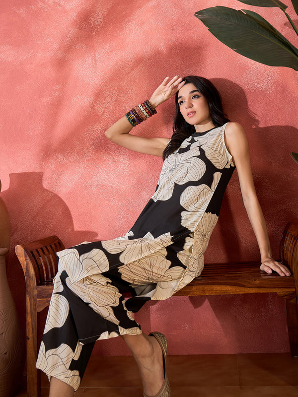 Floral Printed Straight Kurta With Trousers