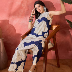 Floral Printed Straight Kurta With Trousers