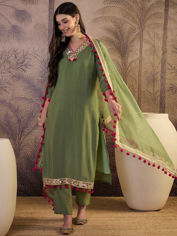 Floral Embroidered Straight Kurta With Trouser & Dupatta Kurta Set