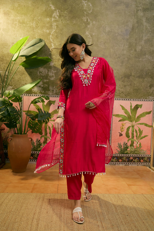 Dark Pink Floral Embroidered Straight Kurta With Trouser & Dupatta Kurta Set