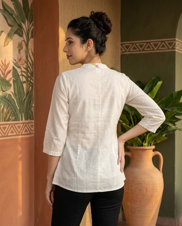 Floral Embroidered Staright Short Kurti