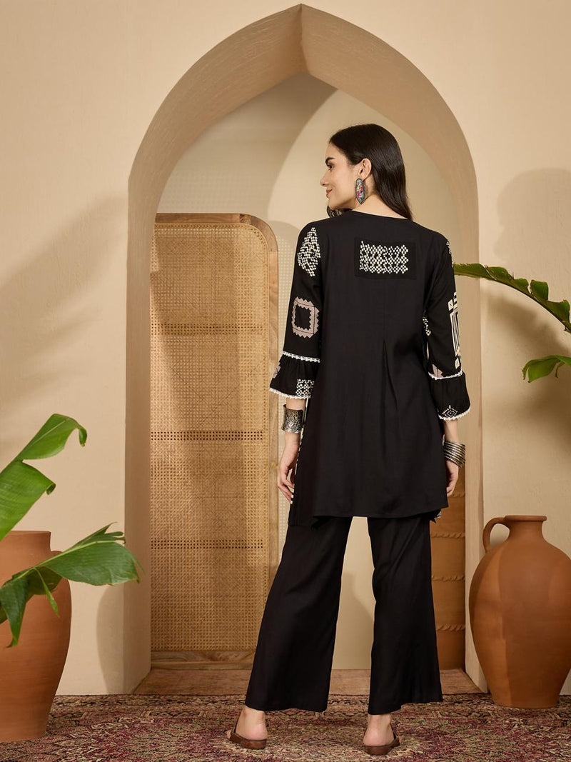 Black Printed A-Line Tunic With Palazzo & Bags Co-Ords Set