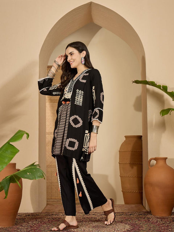Black Printed A-Line Tunic With Palazzo & Bags Co-Ords Set