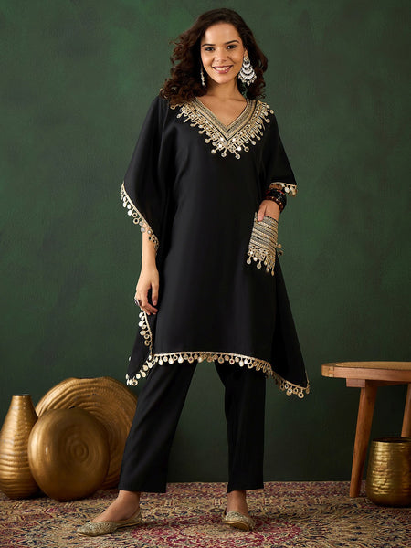 Women Embroidered Kaftan With Trouser