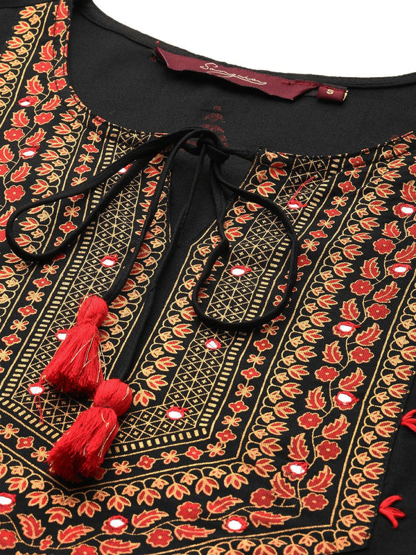 Floral Yoke Printed Mirror Work Kurta