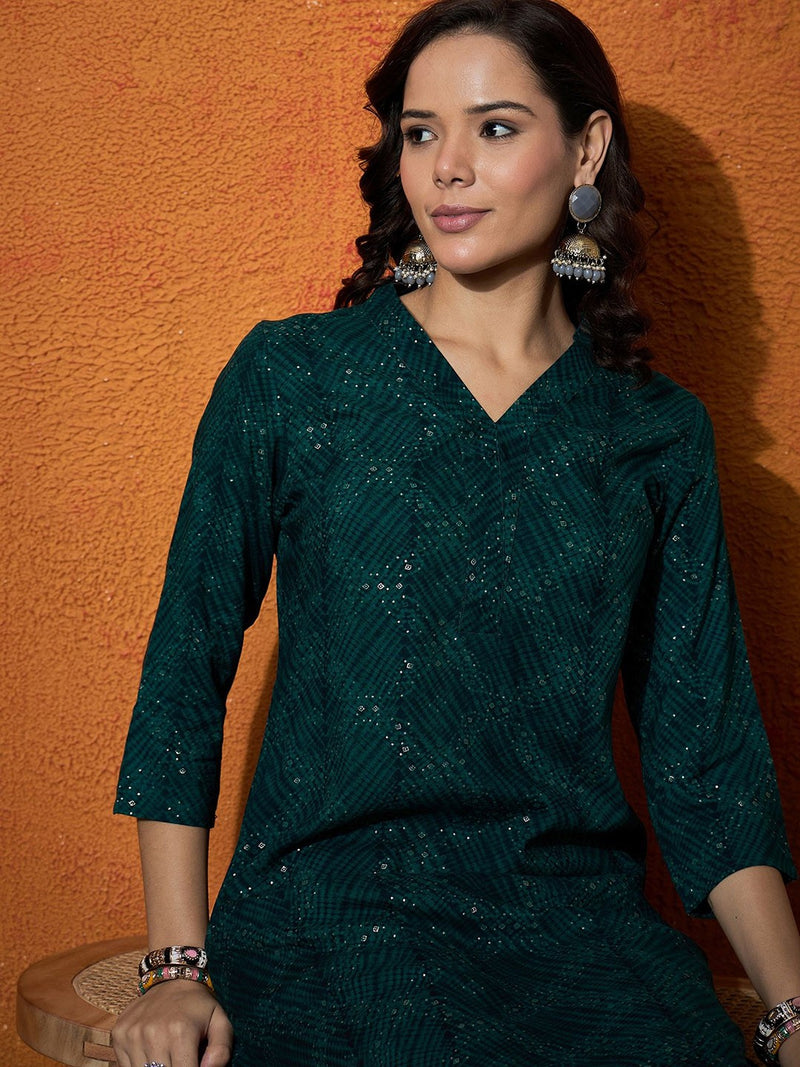 Women Printed Kurta With Trousers