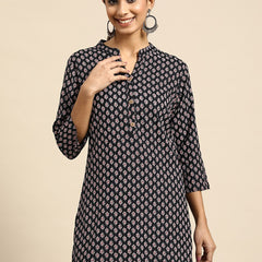 Floral Printed Kurti with Belt