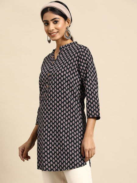 Floral Printed Kurti with Belt