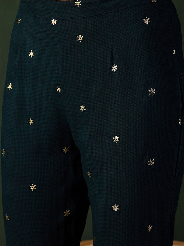 Pure Cotton V-Neck Pathani Kurta With Trousers