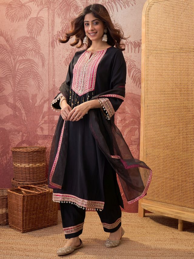 Floral Embroidered Straighte Kurta With Trouser & Dupatta  Kurta Set