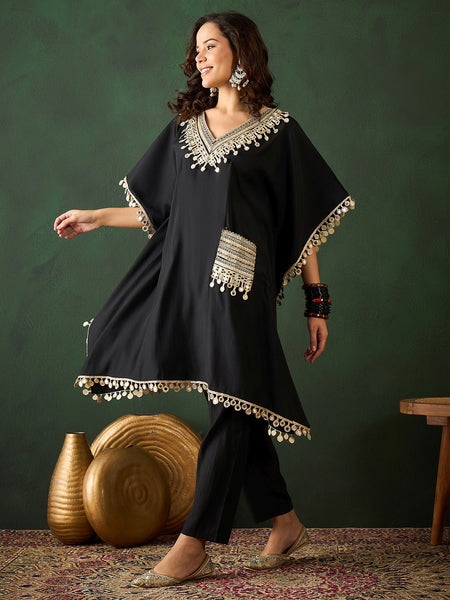 Women Embroidered Kaftan With Trouser