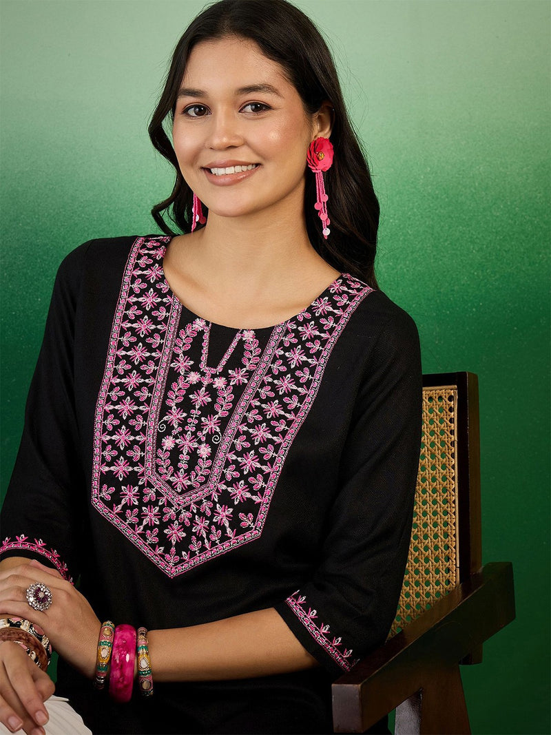 Women Floral Embroidered Side Slits Kurti