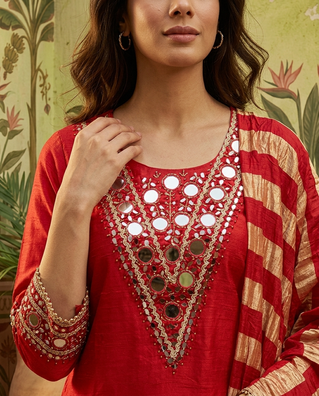 Floral Embroidered & Mirror Work Straight Kurta With & Farsi Salwar & Dupatta