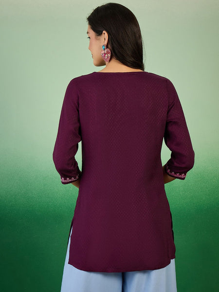Women Floral Embroidered Side Slits Kurti