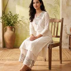 Floral Embroidered Thread Work Straight Kurta With Trousers