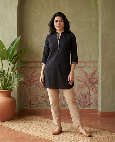Black Floral Embroidered Straight Short Kurti