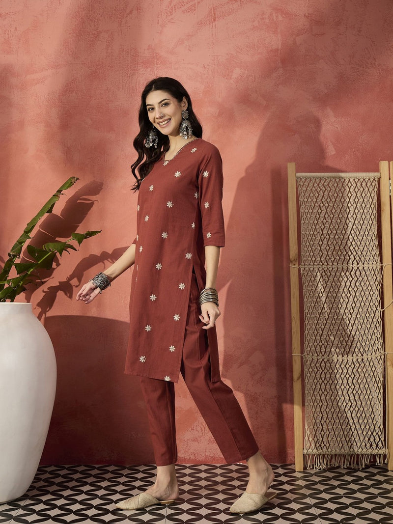 Floral Embroidered V-Neck Straight Pure Cotton Kurta With Trousers Plus Size Kurta Set