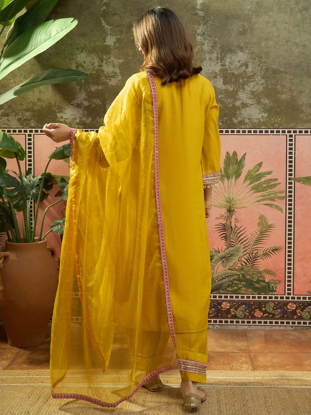 Floral Embroidered Straighte Kurta With Trouser & Dupatta  Kurta Set