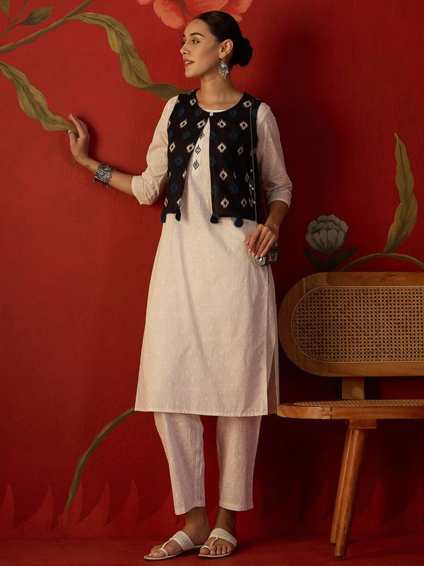 Off White Ethnic Motif Print Straight Kurta With Jacket & Trouser