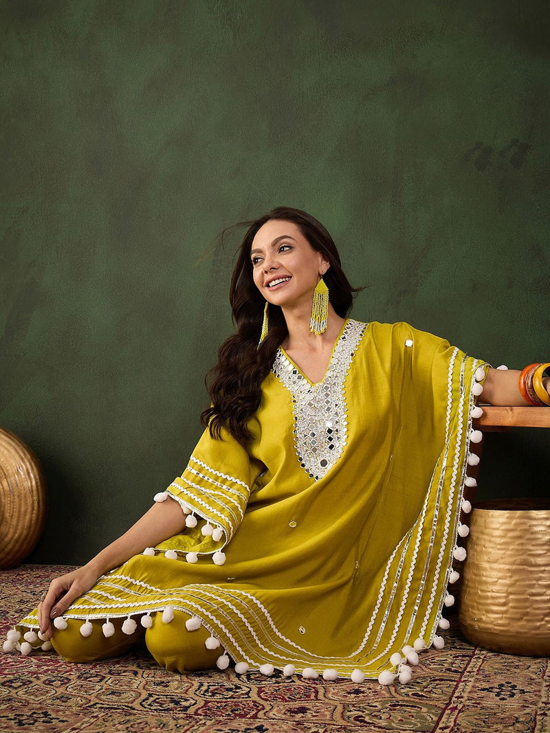 Green Geometric Embroidered Mirror Work Roman Silk Kurta With Trouser