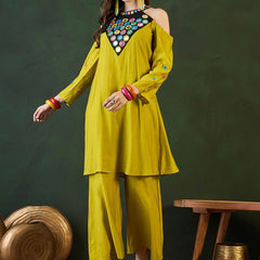 Embroidered Kurta & Palazzo With Bag Kurta Set