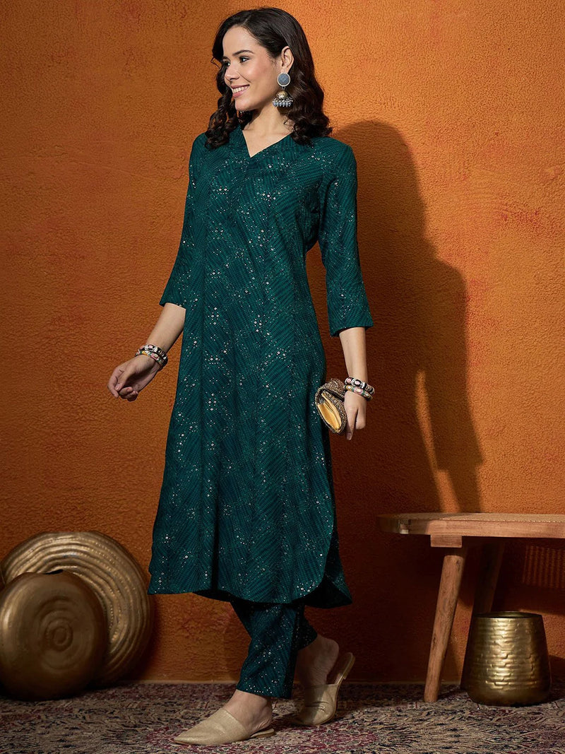 Women Printed Straight Kurta With Trouser