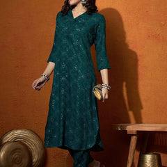 Women Printed Straight Kurta With Trouser